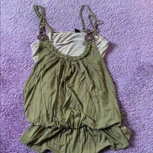 Cute double layered swing tank